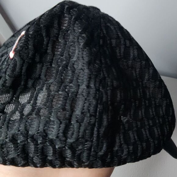 University of Louisville Cardinals Mesh Baseball Black Hat Cap Adjustable - Picture 4 of 6